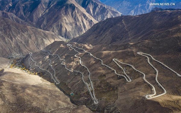 2-3-Sichuan-Tibet Highway, Cina 2_GF.jpg