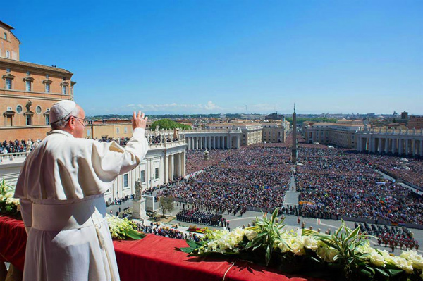 2-Come-Partecipare-Messa-Pasqua-Papa-Vaticano.jpg