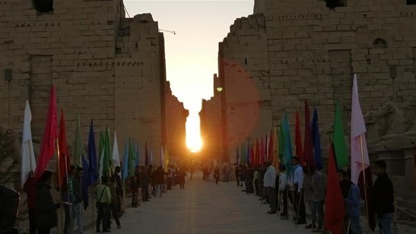 6-Lallineamento-del-sole-a-Karnak-ph.-MoA_GF.jpg