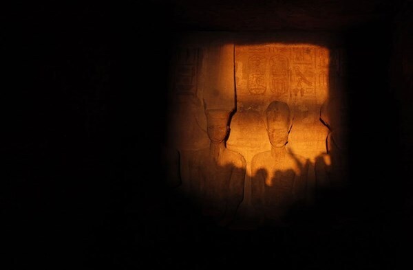 9-Il-bacio-del-sole-a-Ramesse-II-ph.english.-ahram.org__GF.jpg