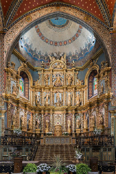 9-L’altare della Chiesa di San Giovanni Battista di Saint-Jean-de-Luz.jpg
